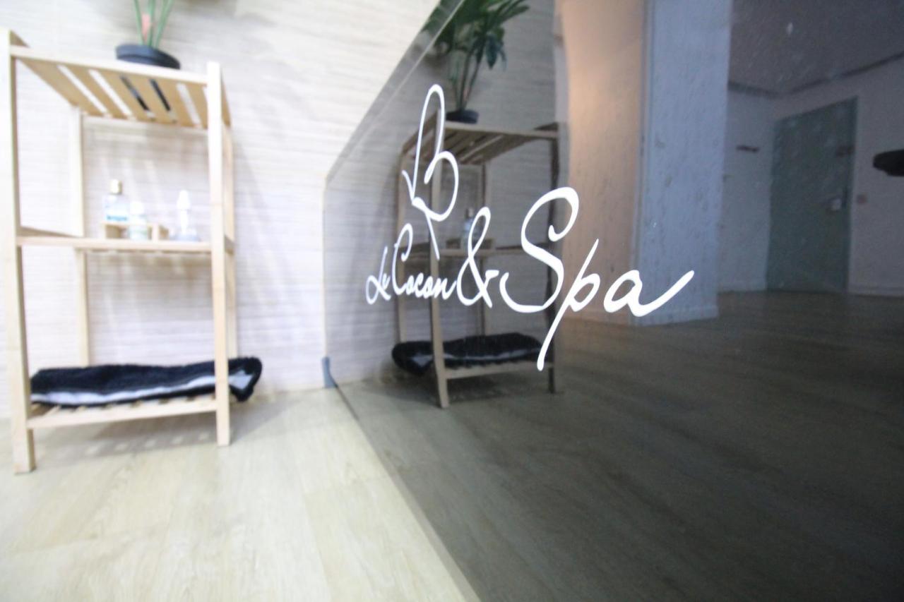 Derniere Reservations Avant Indisponibilite En Septembre Pour 12 Mois, Illimites Jacuzzi Spa Bain A Remous Interieur, Sauna Interieur, Parking Reserve, Vue Et Acces Parc, Prestations Uniques, 1Er Etage Corbeil-Essonnes Ngoại thất bức ảnh