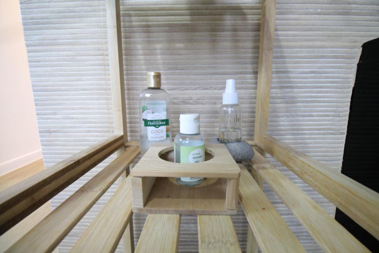 Derniere Reservations Avant Indisponibilite En Septembre Pour 12 Mois, Illimites Jacuzzi Spa Bain A Remous Interieur, Sauna Interieur, Parking Reserve, Vue Et Acces Parc, Prestations Uniques, 1Er Etage Corbeil-Essonnes Ngoại thất bức ảnh